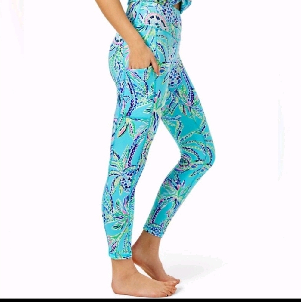 Lilly Pulitzer Blue&  Green Luxletic Weekender Leggings